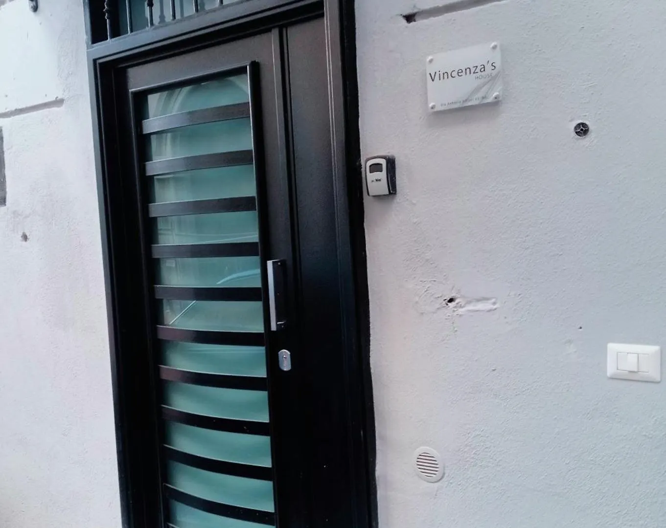 Vincenza'S House Apartment Naples Italy